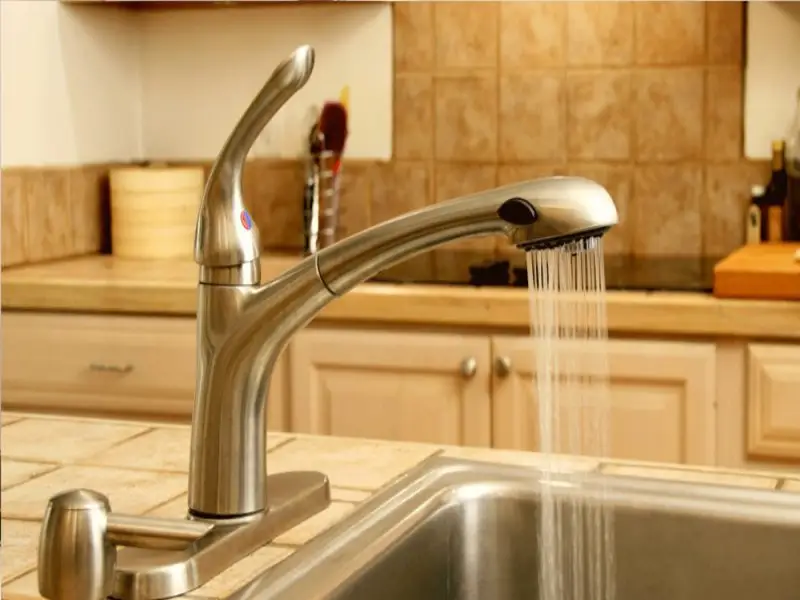 How to replace the faucet